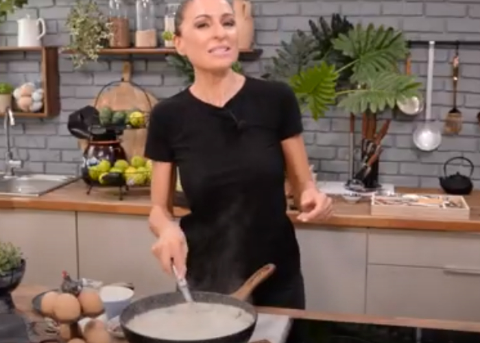 Μπεσαμέλ με Αιγινό γάλα από την Αθηνά Λοϊζίδου