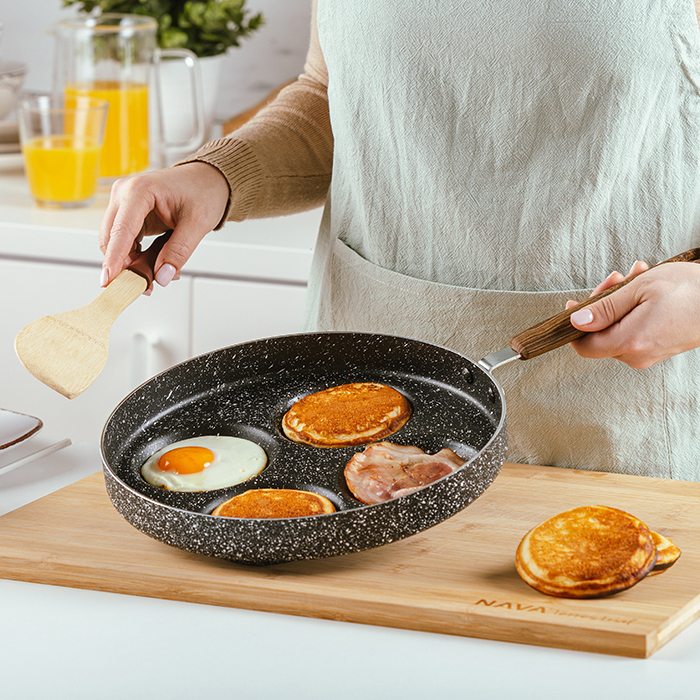 Egg Skillet, Non-stick Egg Frying Pan, 7-cavity Round Pancake Pan