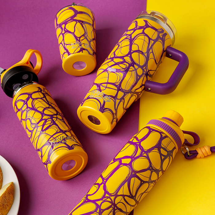Θερμός tumbler ανοξείδωτο με καλαμάκι "We Care", Yellow Print 900ml