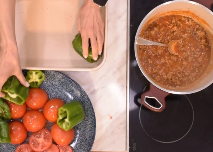 Παραδοσιακά γεμιστά από την Αθηνά Λοϊζίδου