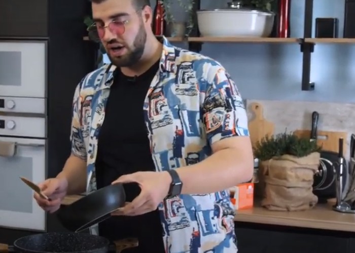 Χαλβάς με σιμιγδάλι | Σταύρος Βαρθαλίτης