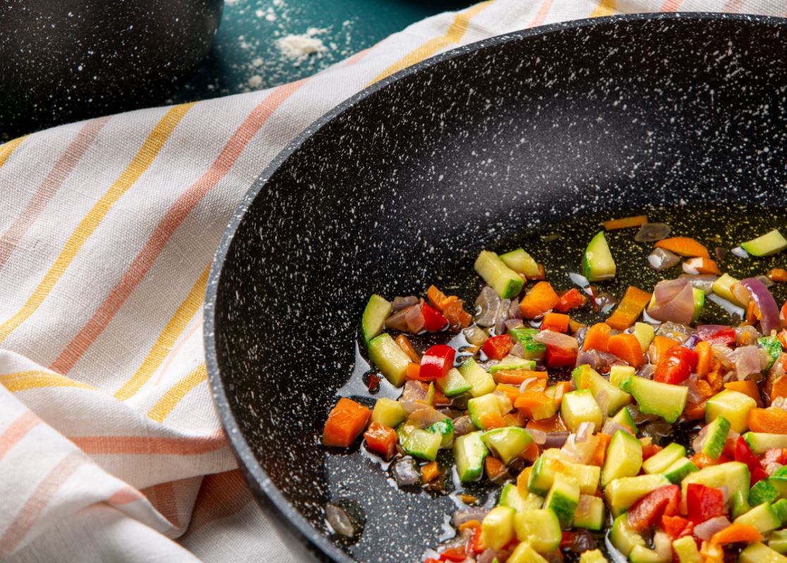 How to Properly Heat your Pan so Food Won't Stick