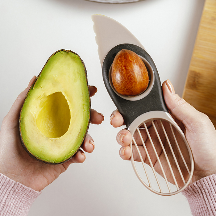 Plastic avocado slicer Misty 19.5cm by NAVA