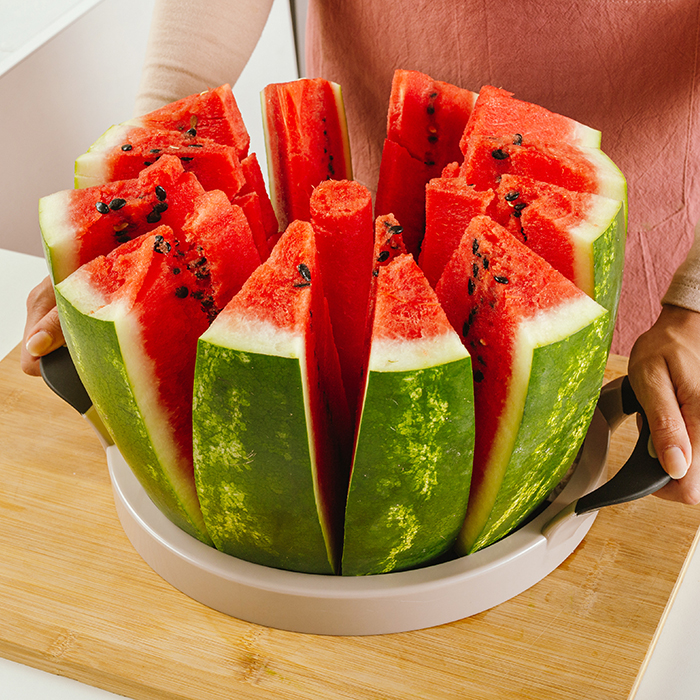 Watermelon slicer with stainless steel blade Misty 28cm by NAVA