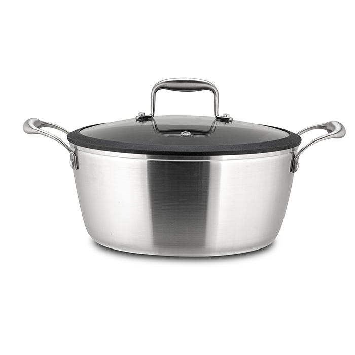 casserole-elegance-with-stainless-steel-handles-nonstick-ceramic-coating-and-silicone-rim-on-the-lid-26cm