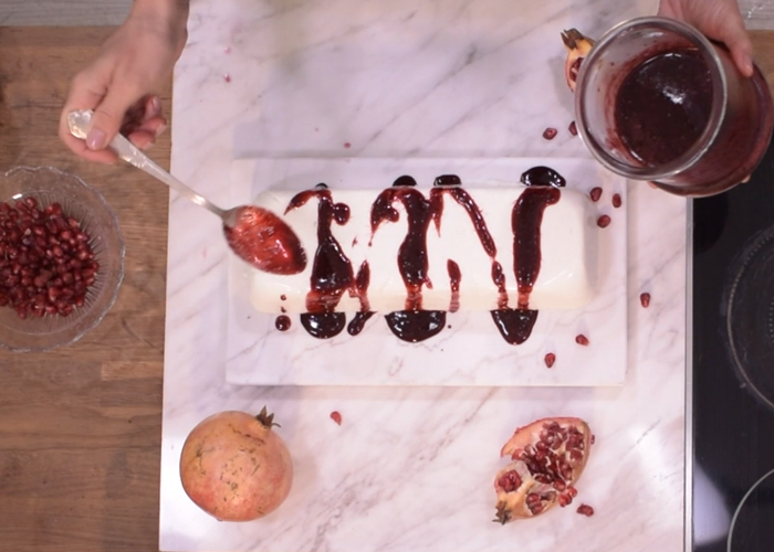 Πανακότα με γιαούρτι και ρόδια από την Αθηνά Λοϊζίδου