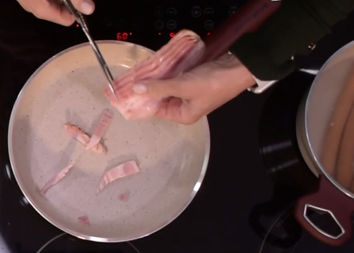 Chili dogs από την Αθηνά Λοϊζίδου