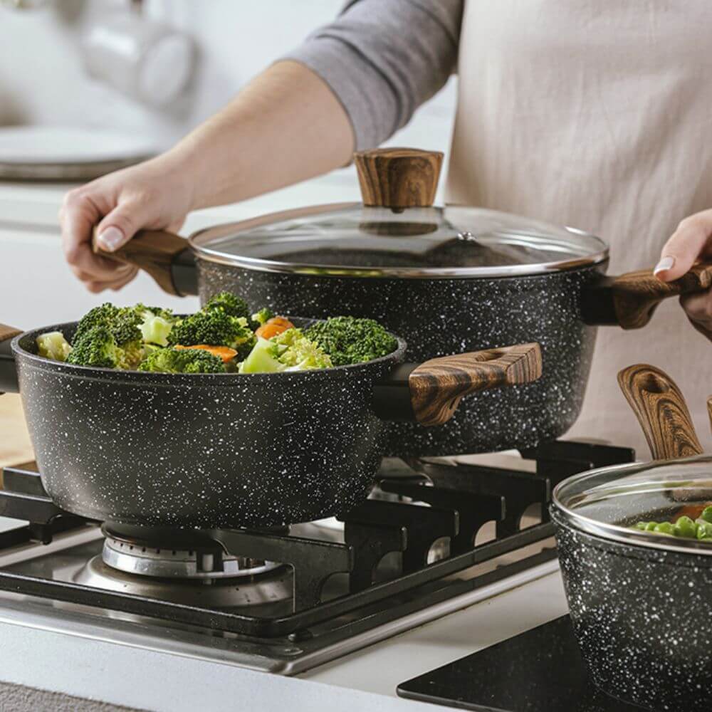 Non-Stick cookware: How to choose the right type and keep it like new